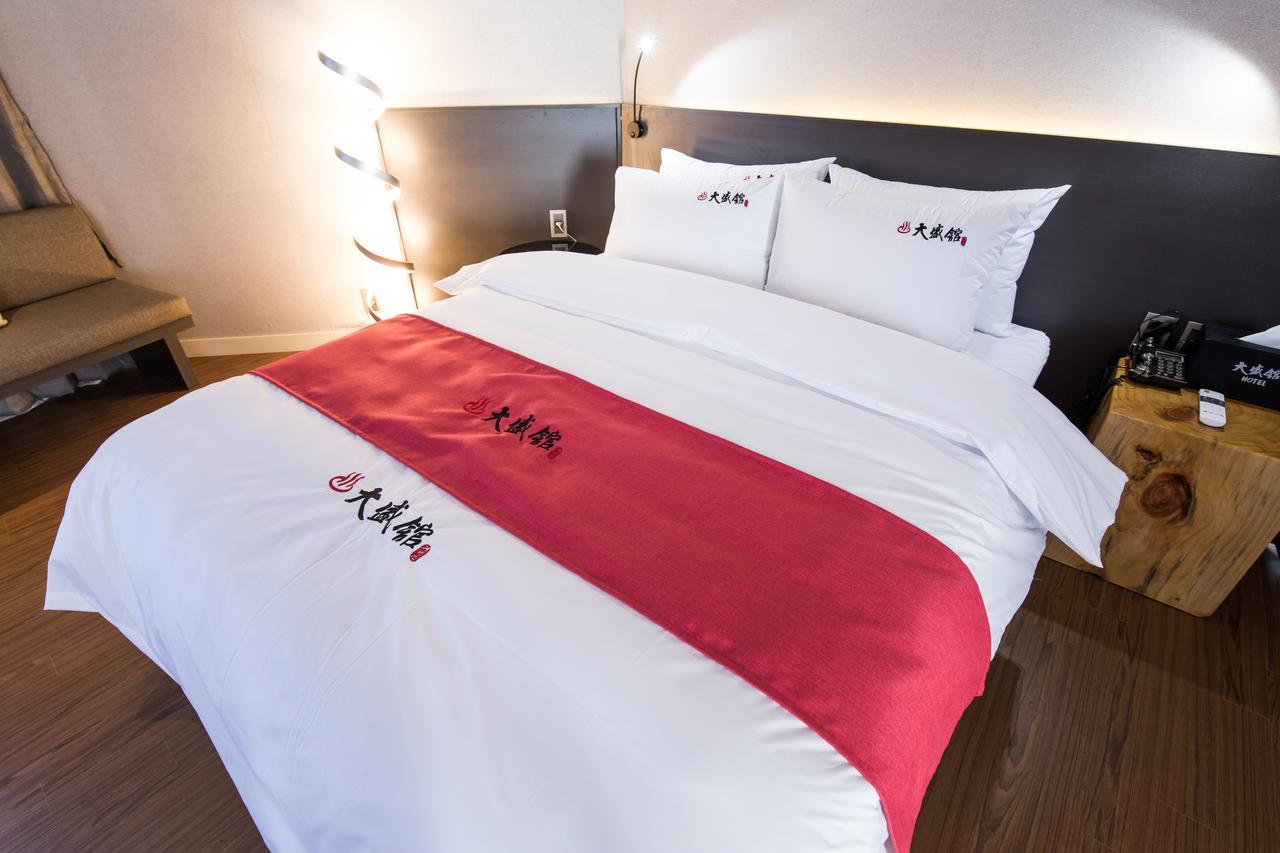 Dae Sung Kwan Hotel Busan Eksteriør billede