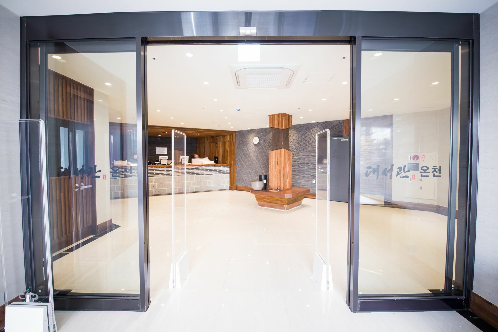 Dae Sung Kwan Hotel Busan Eksteriør billede